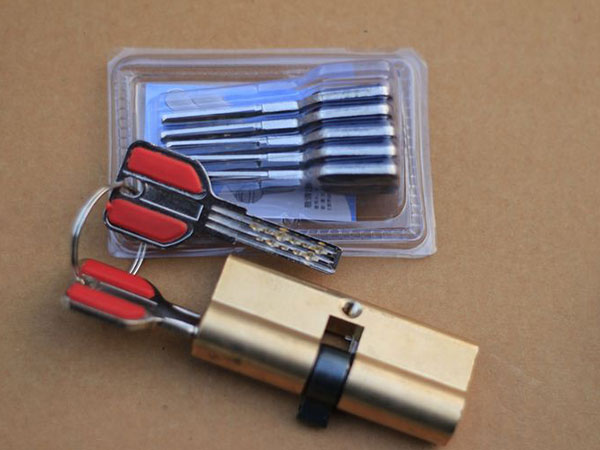 东区24小时上门开锁公司